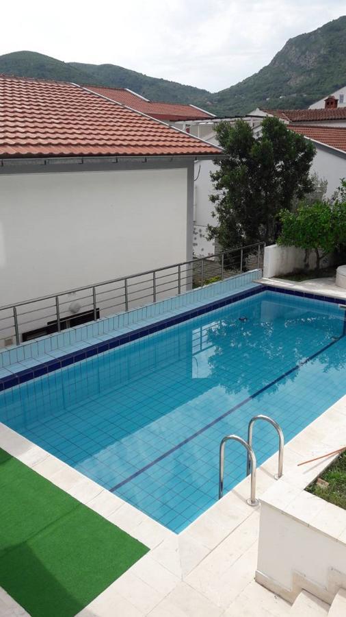 Villa Antic With Private Pool In Budva Kültér fotó
