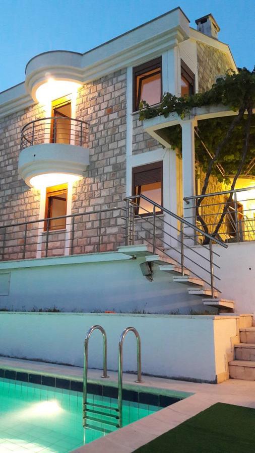 Villa Antic With Private Pool In Budva Kültér fotó